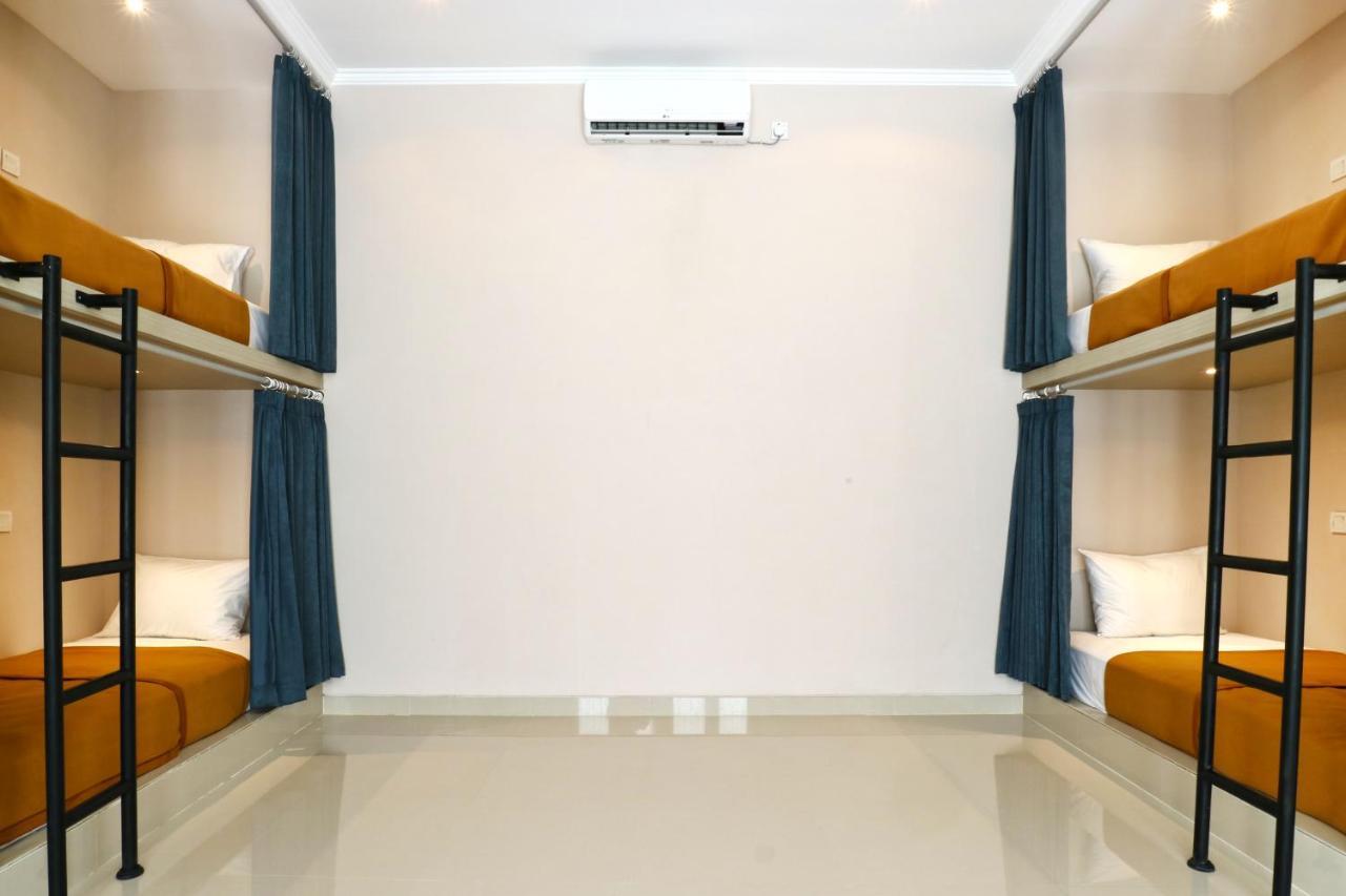 Taste Of Bali Hostel Kuta Lombok Exterior foto